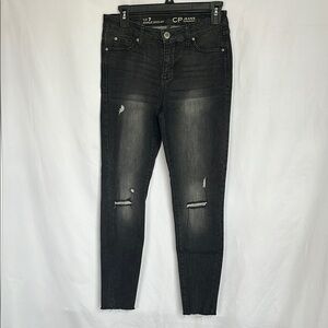 Women's Black Distressed Skinny Jeans